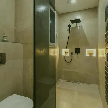 4 Bedrooms Nurnberg